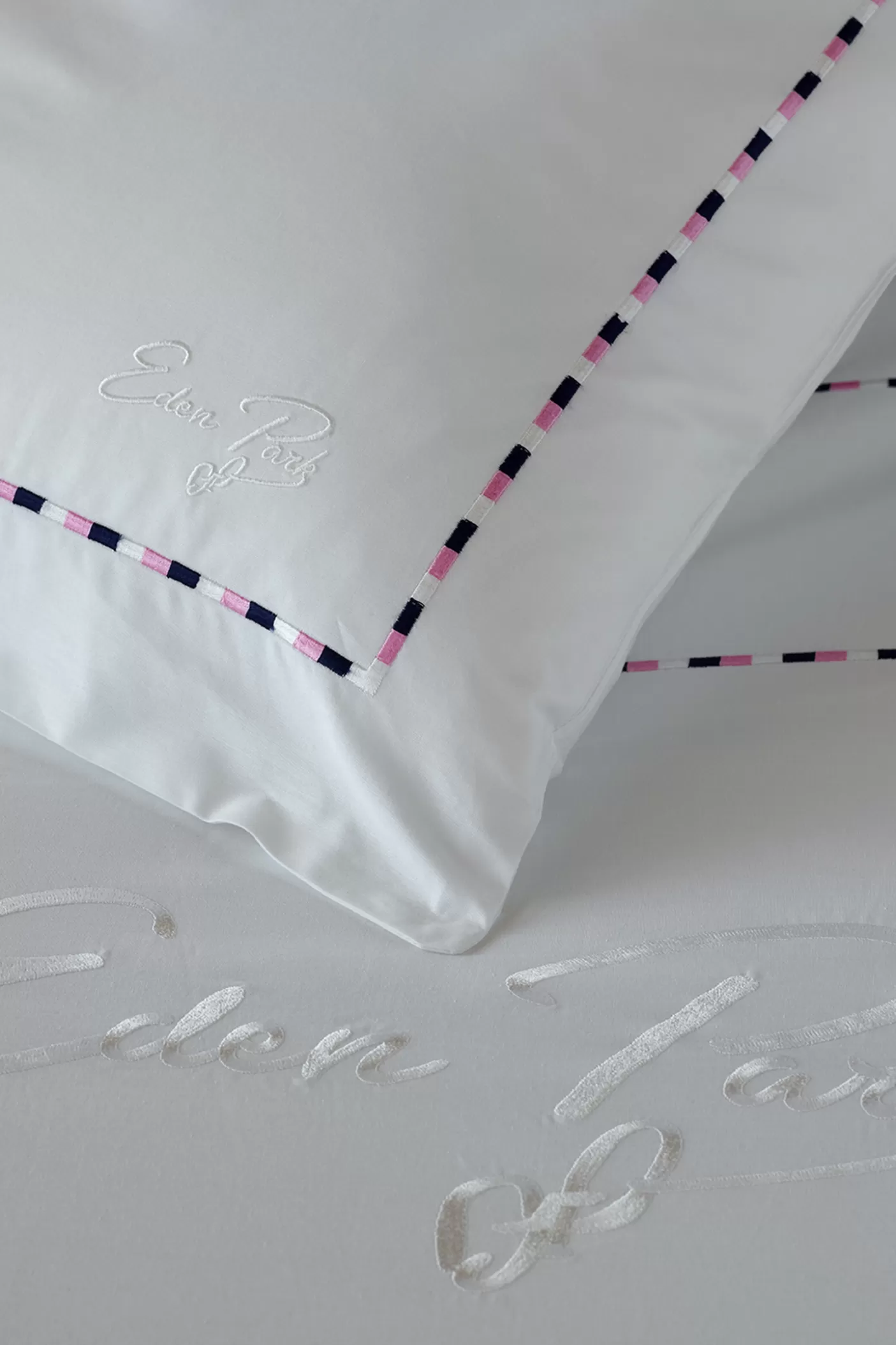 Best 2 Taies D'oreiller Carrés Blanc, Marine Et Rose - Décrochons La Lune Taies D'Oreiller