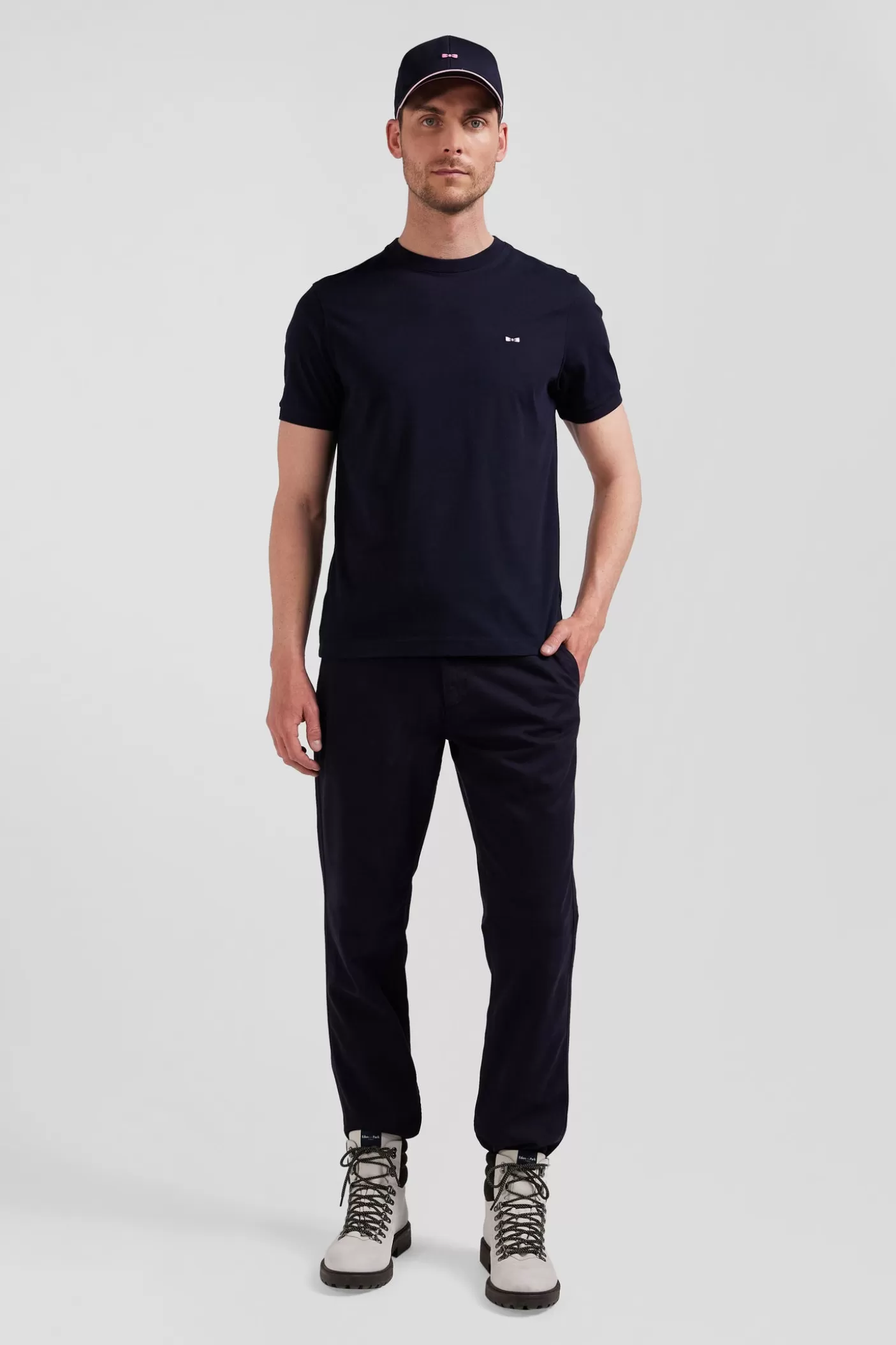 Fashion T-shirt Manches Courtes En Coton Bleu Marine Broderie Dos Emblème Coupe Regular Homme T-Shirts